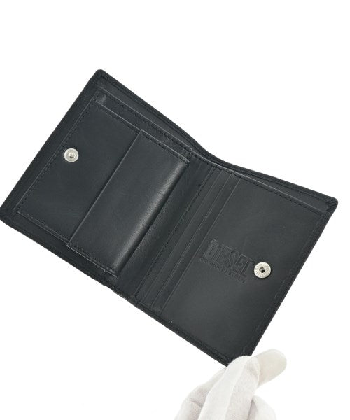 DIESEL กระเป๋าสตางค์/กระเป๋าใส่เหรียญ