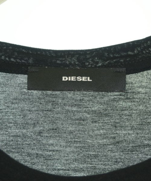 DIESEL เสื้อยืด/เสื้อท็อปส์