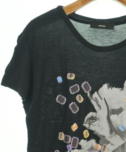 DIESEL เสื้อยืด/เสื้อท็อปส์