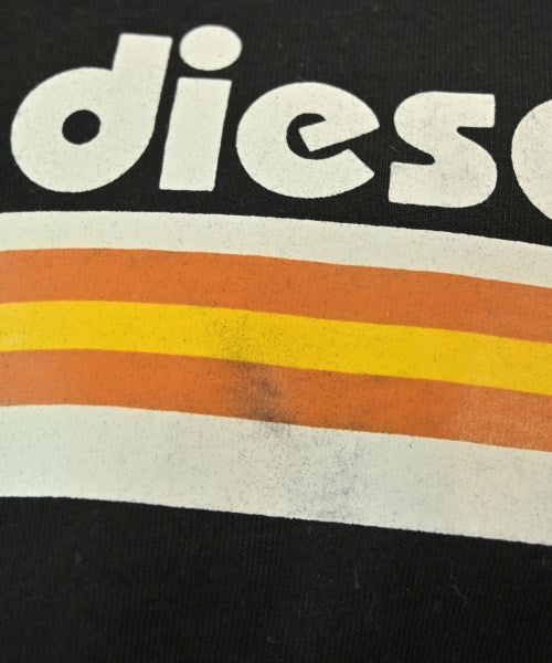 DIESEL เสื้อยืด/เสื้อท็อปส์