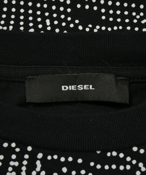 DIESEL เสื้อยืด/เสื้อท็อปส์