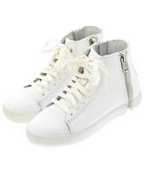 DIESEL รองเท้าผ้าใบ