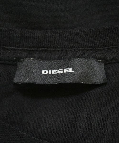 DIESEL เสื้อยืด/เสื้อท็อปส์