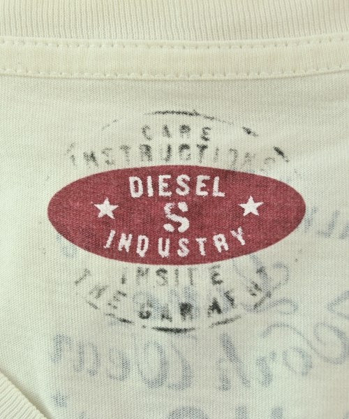 DIESEL เสื้อยืด/เสื้อท็อปส์