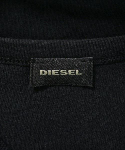 DIESEL เสื้อยืด/เสื้อท็อปส์