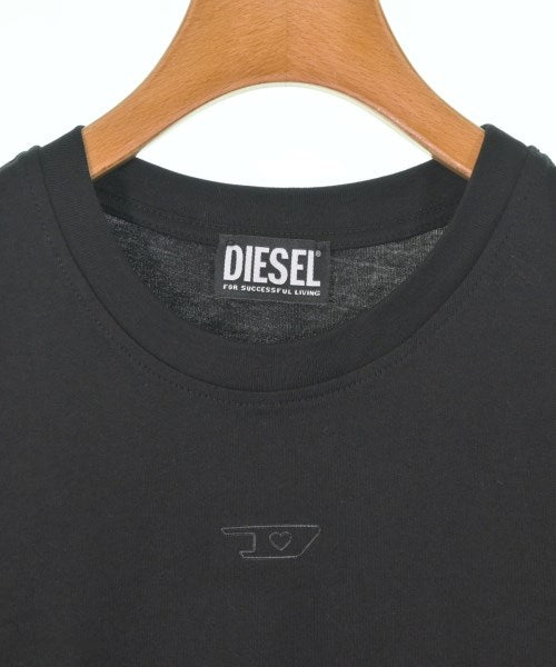 DIESEL เสื้อยืด/เสื้อท็อปส์