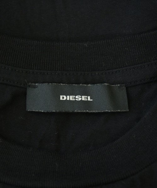 DIESEL เสื้อยืด/เสื้อท็อปส์