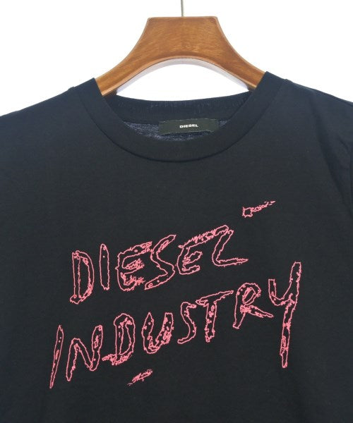 DIESEL เสื้อยืด/เสื้อท็อปส์