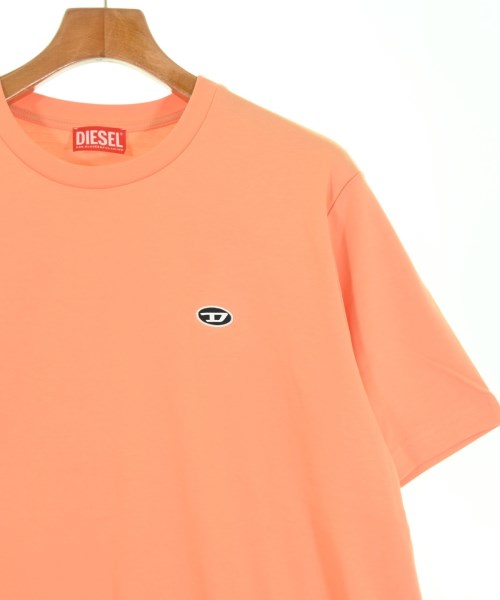 DIESEL เสื้อยืด/เสื้อท็อปส์