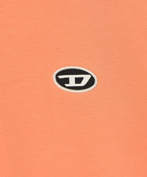 DIESEL เสื้อยืด/เสื้อท็อปส์