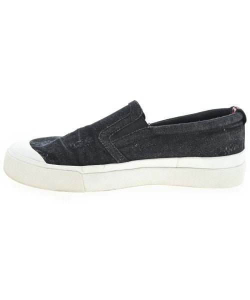 DIESEL รองเท้าผ้าใบ
