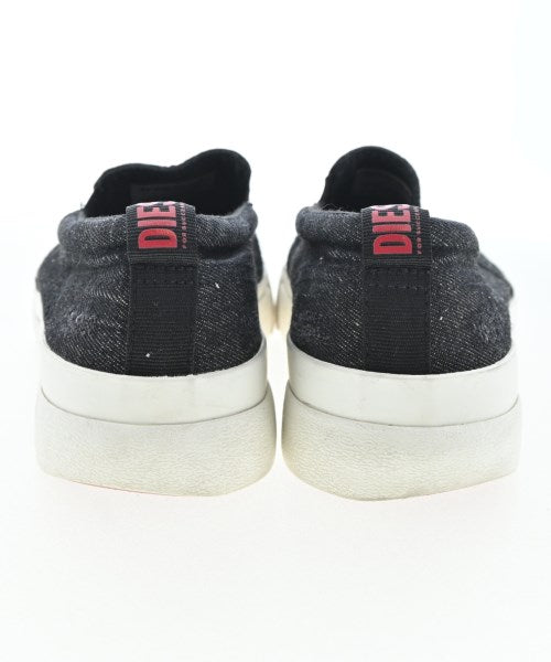 DIESEL รองเท้าผ้าใบ