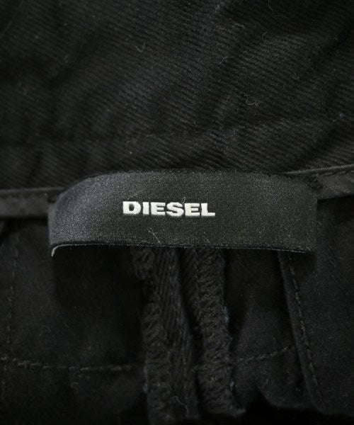 DIESEL กางเกงขาสั้น
