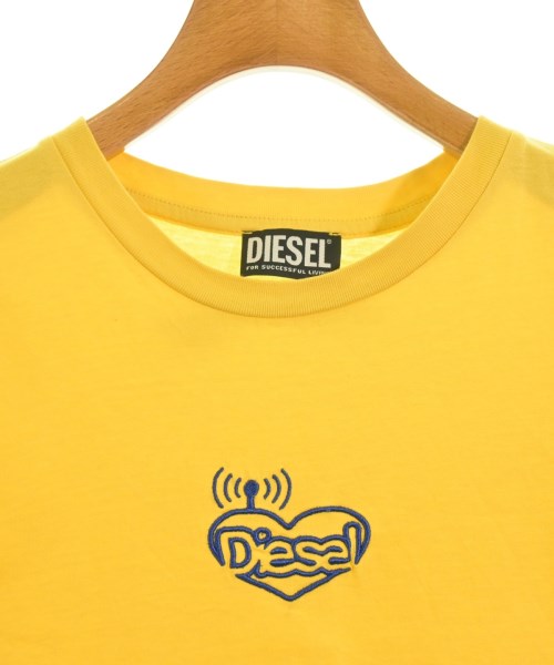 DIESEL เสื้อยืด/เสื้อท็อปส์