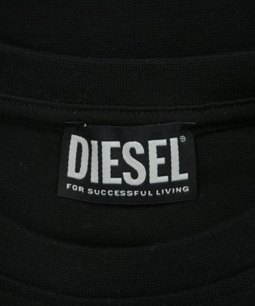 DIESEL เสื้อยืด/เสื้อท็อปส์