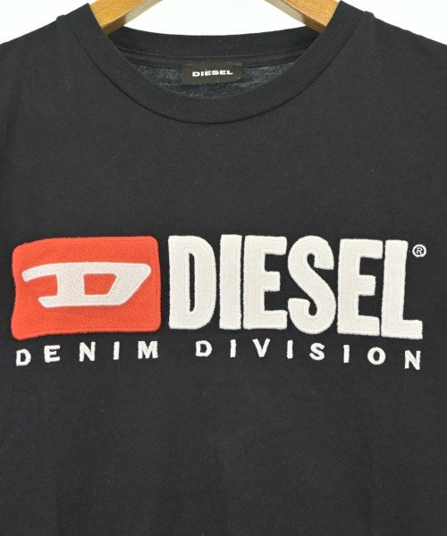 DIESEL เสื้อยืด/เสื้อท็อปส์