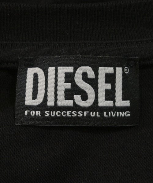 DIESEL เสื้อยืด/เสื้อท็อปส์