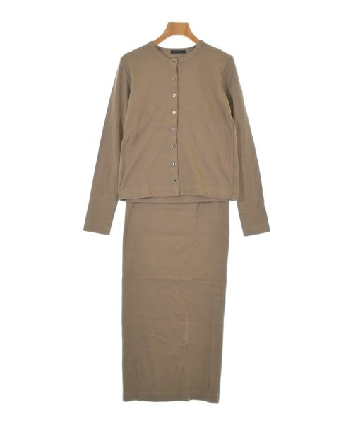 JOURNAL STANDARD ชุดสูทแบบครบเซต (อื่นๆ)