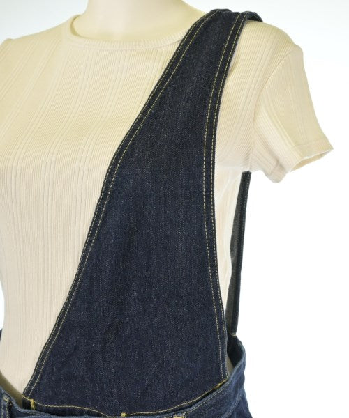 JOURNAL STANDARD ยีนส์