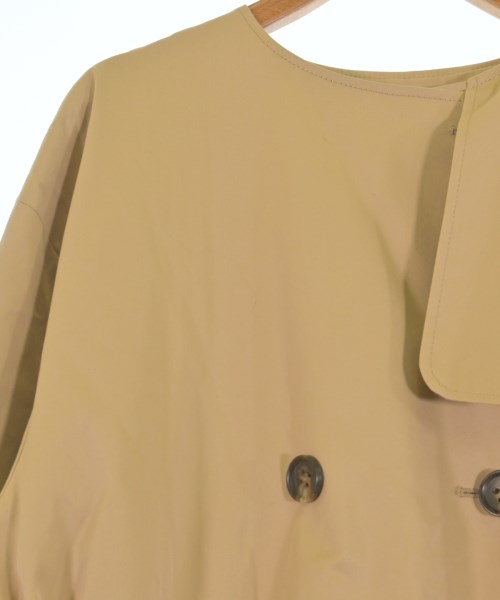 JOURNAL STANDARD เสื้อกันฝน