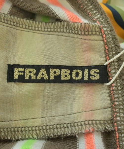 FRAPBOIS เสื้อยืด/เสื้อท็อปส์