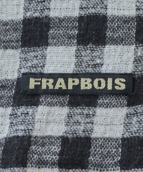 FRAPBOIS ผ้าคลุมไหล่