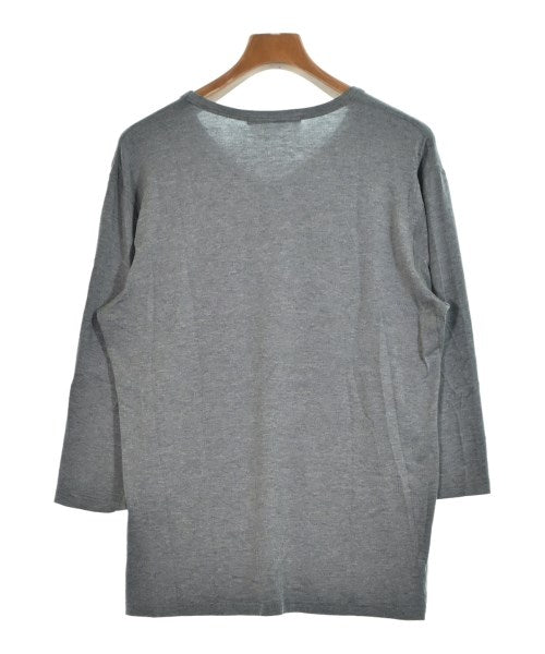 AKM เสื้อยืด/เสื้อท็อปส์