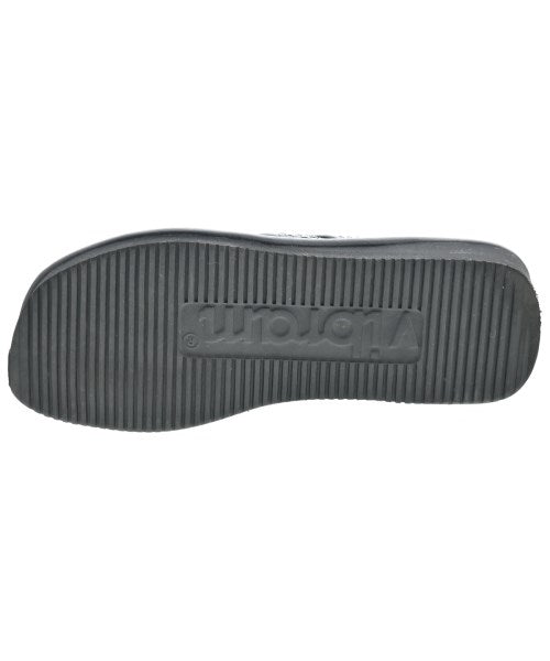 AKM รองเท้าแตะ