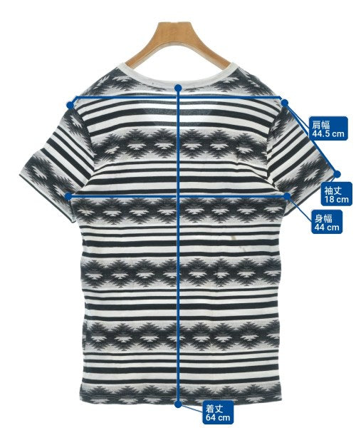 AKM เสื้อยืด/เสื้อท็อปส์