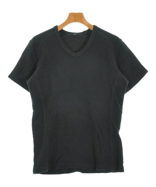 AKM เสื้อยืด/เสื้อท็อปส์