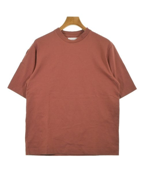 marka เสื้อยืด/เสื้อท็อปส์