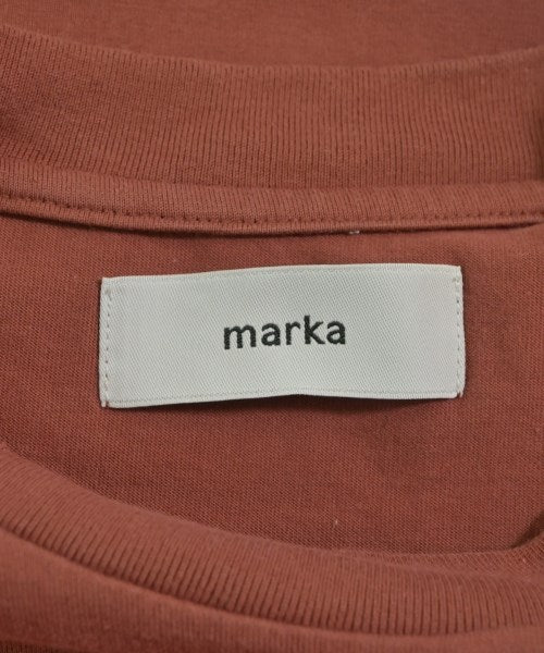 marka เสื้อยืด/เสื้อท็อปส์