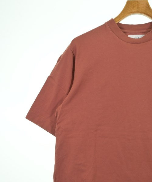 marka เสื้อยืด/เสื้อท็อปส์