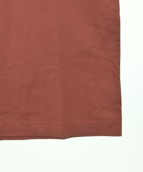 marka เสื้อยืด/เสื้อท็อปส์