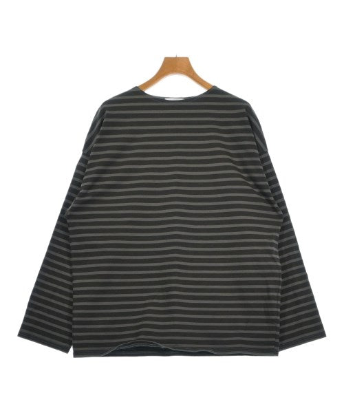marka เสื้อยืด/เสื้อท็อปส์