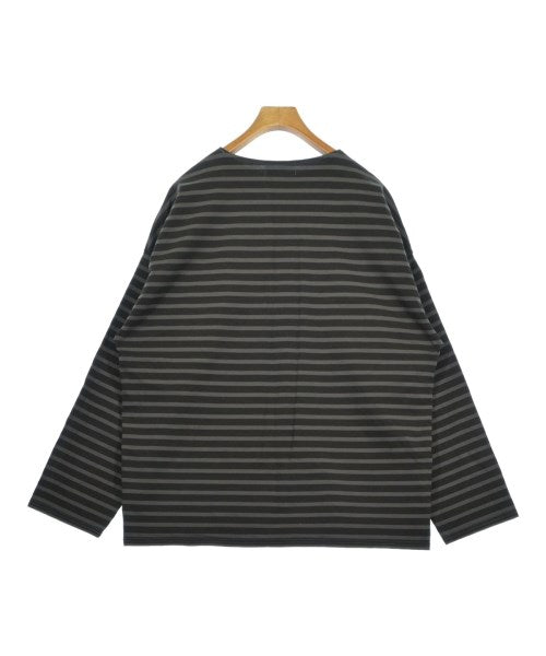 marka เสื้อยืด/เสื้อท็อปส์