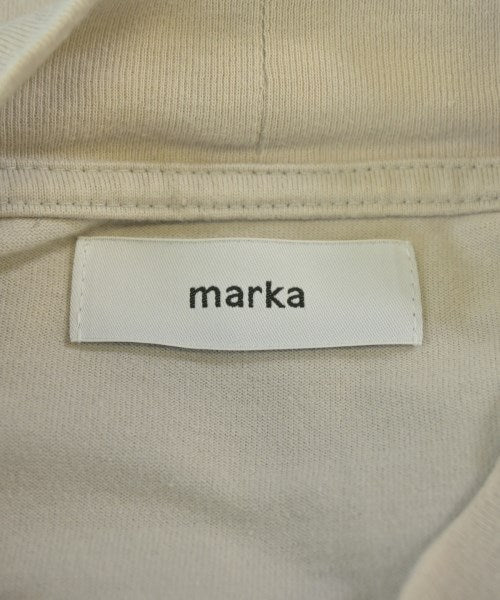 marka เสื้อยืด/เสื้อท็อปส์