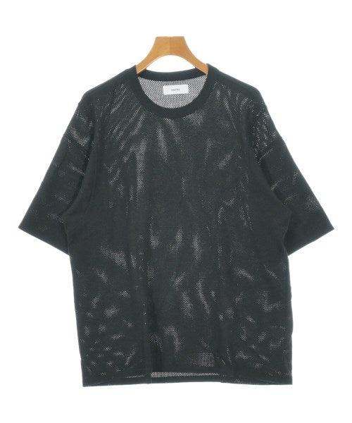 marka เสื้อยืด/เสื้อท็อปส์