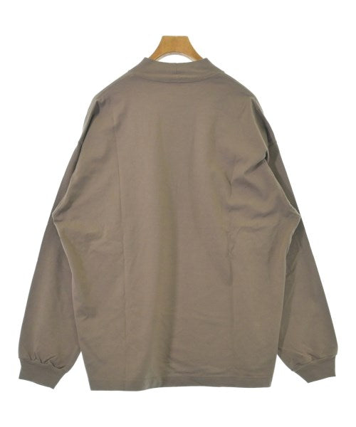 marka เสื้อยืด/เสื้อท็อปส์