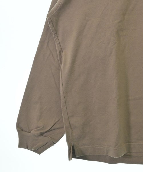 marka เสื้อยืด/เสื้อท็อปส์