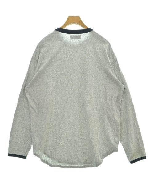 marka เสื้อยืด/เสื้อท็อปส์