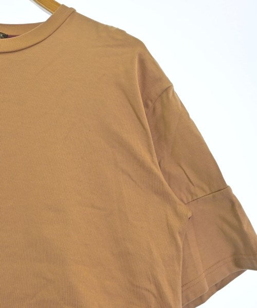 MR.OLIVE เสื้อยืด/เสื้อท็อปส์