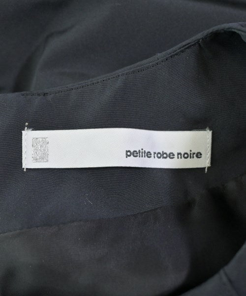 petite robe noire ชุดเดรส