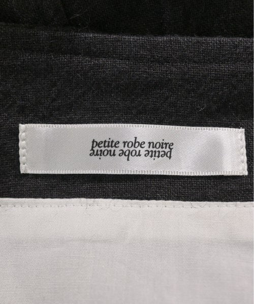 petite robe noire ชุดเดรส
