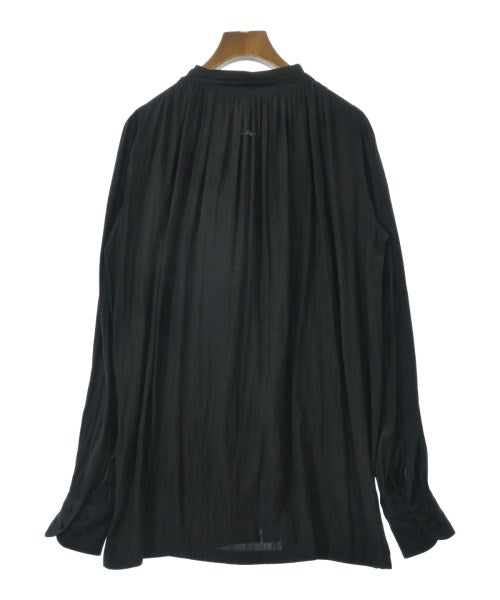 petite robe noire เสื้อลำลอง