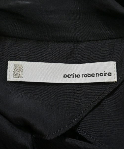 petite robe noire เสื้อลำลอง