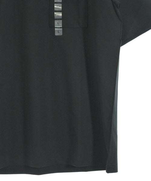 UNIVERSAL LANGUAGE เสื้อยืด/เสื้อท็อปส์