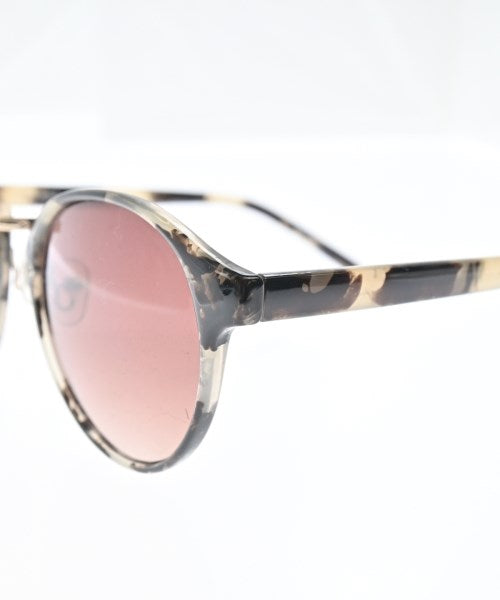 niko and... แว่นกันแดด