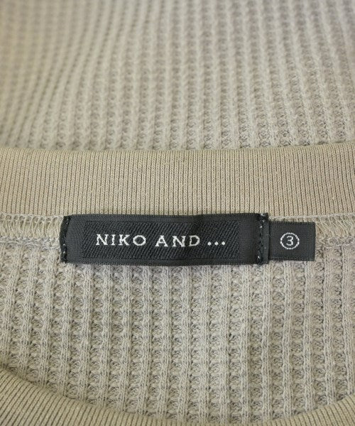 niko and... เสื้อยืด/เสื้อท็อปส์