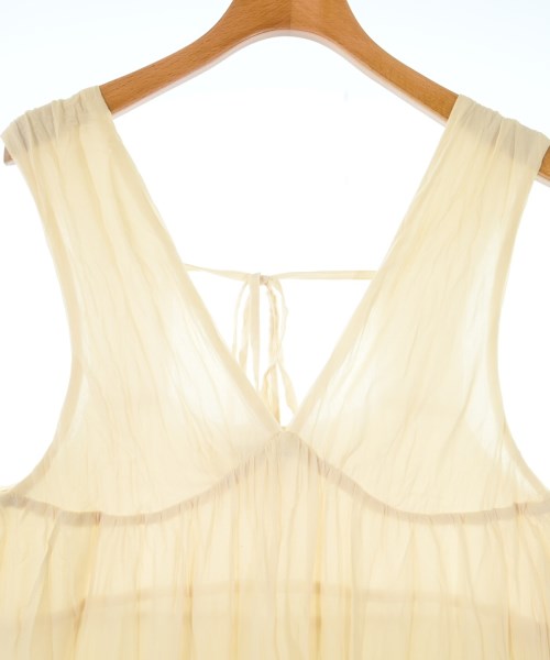 Kastane ชุดเดรส